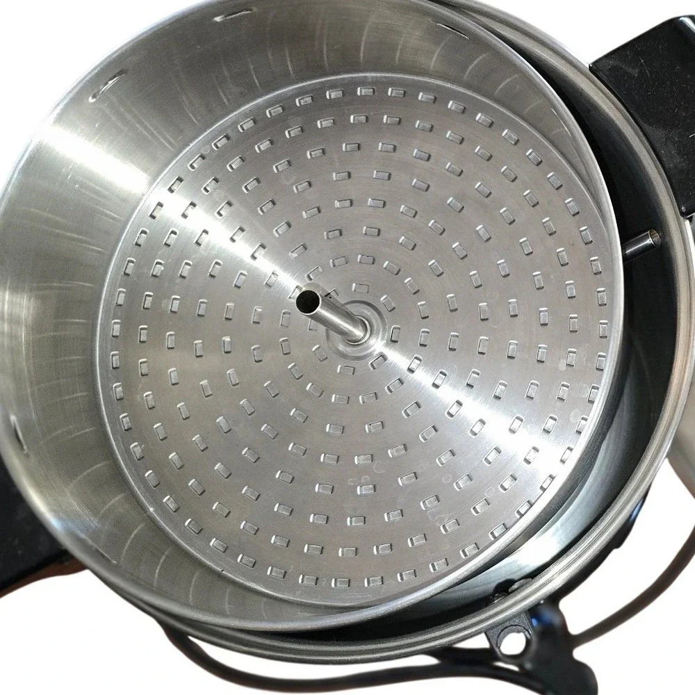 West Bend 43112 Stainless Steel 12-30 Cup Electric Coffee Percolator Urn Silver